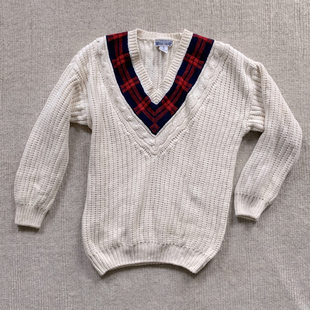 VTG Summer Tennis Preppy Sweater old money quiet luxury S V-neck Coastal Cream
